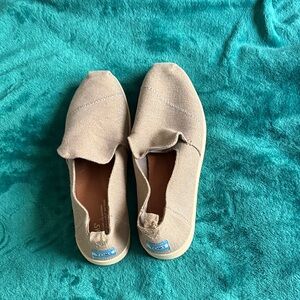 Toms sparkly Beige Canvas Slip-On Flats
